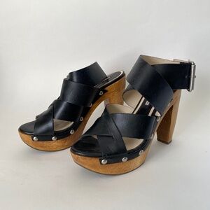 Vera Wang Lavender Gracie Clog Sandals Size 7.5 M